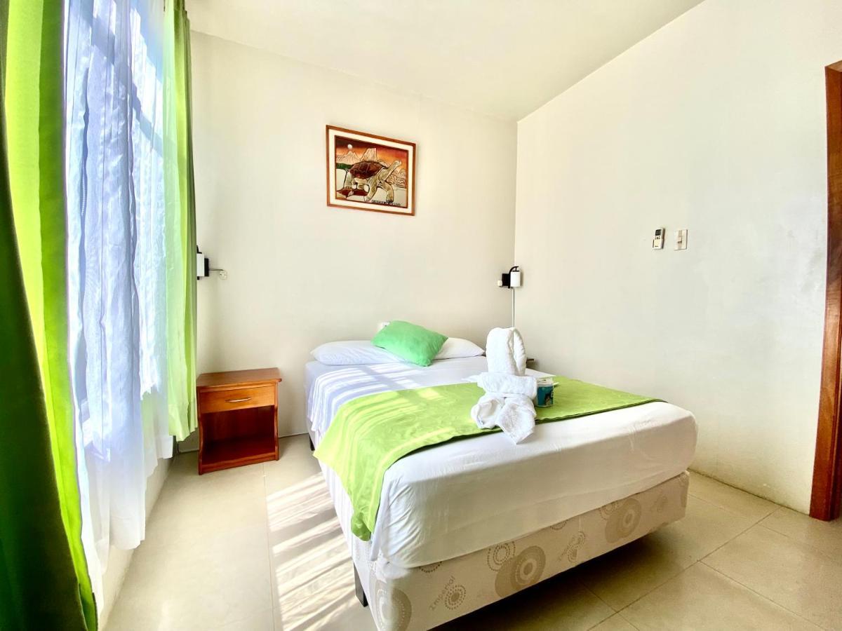 Hotel El Rincon De George Puerto Villamil Zewnętrze zdjęcie